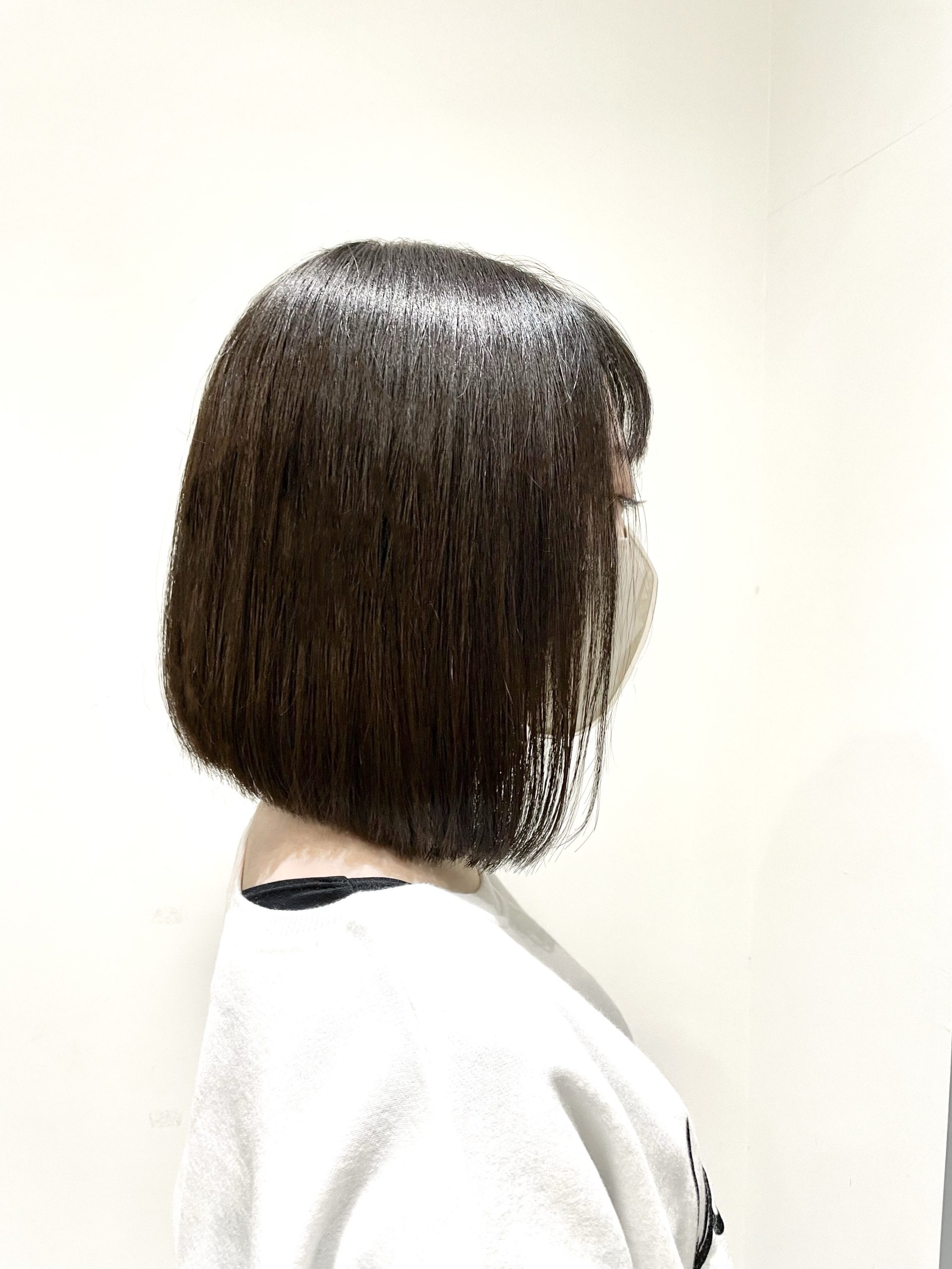 【朝夜のセットがとっても簡単‼️簡単ぷっつん前下がりボブ】