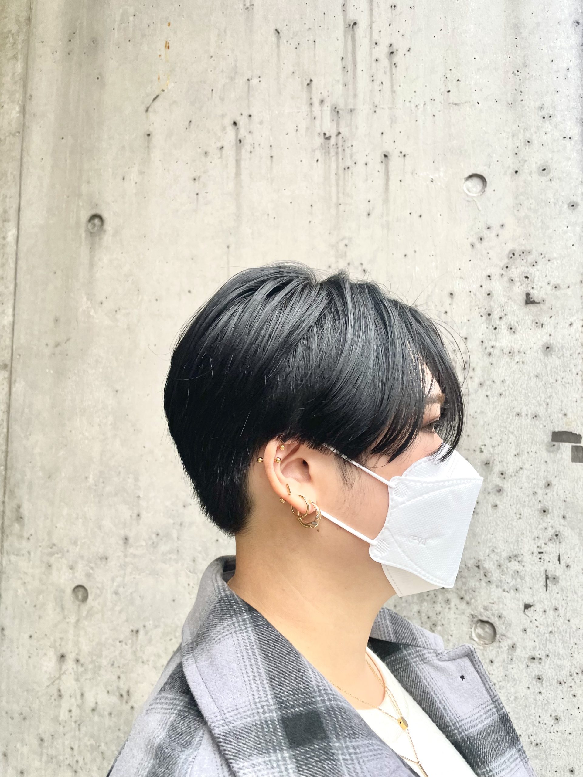 【マスクをしているからこそ…サッパリショートへ⭐︎黒髪映える🌟清楚系ハンサムショート】