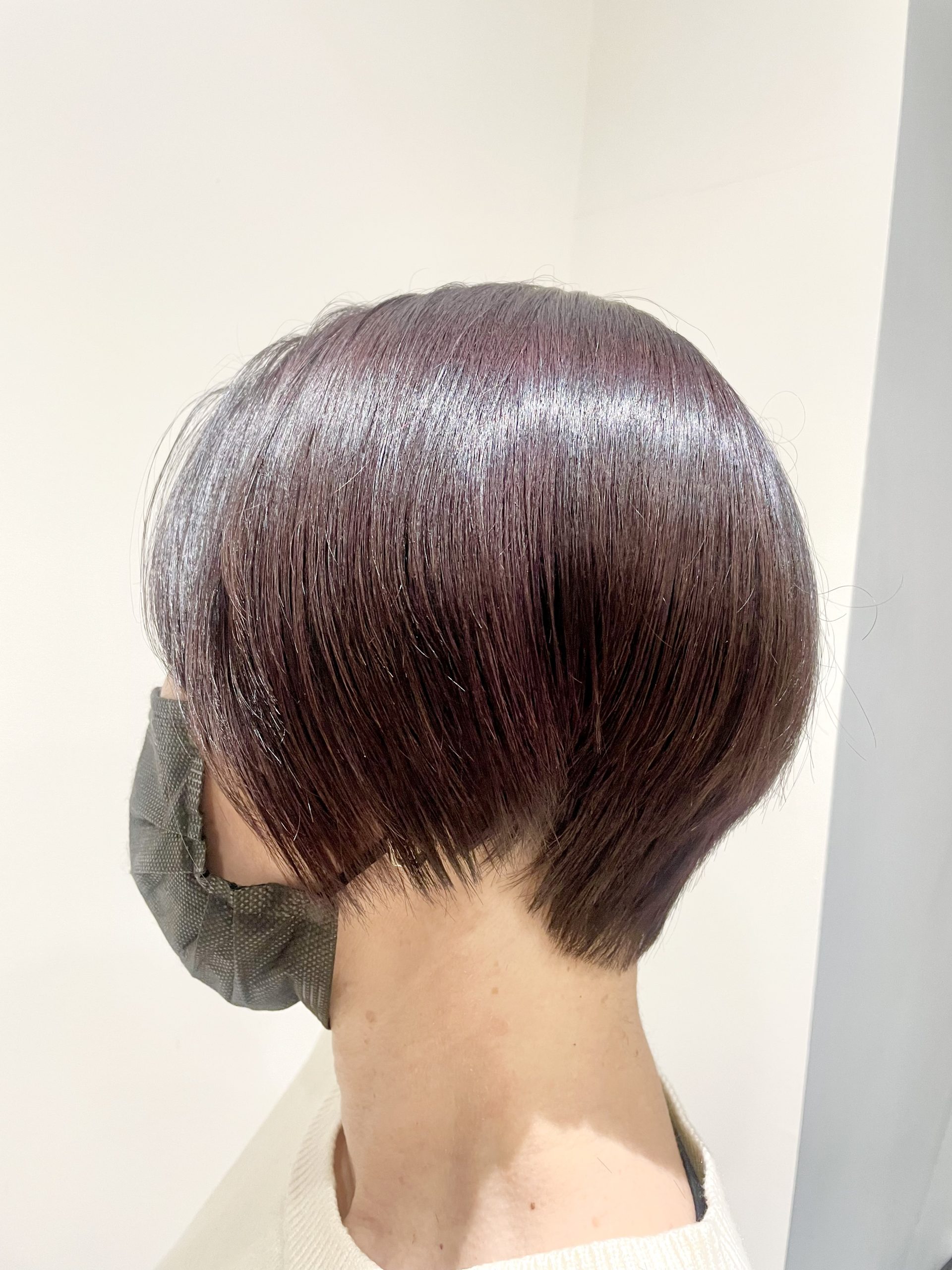 【周りと被りたくない✨ダークトーンで抑えたバイオレットショートボブ】