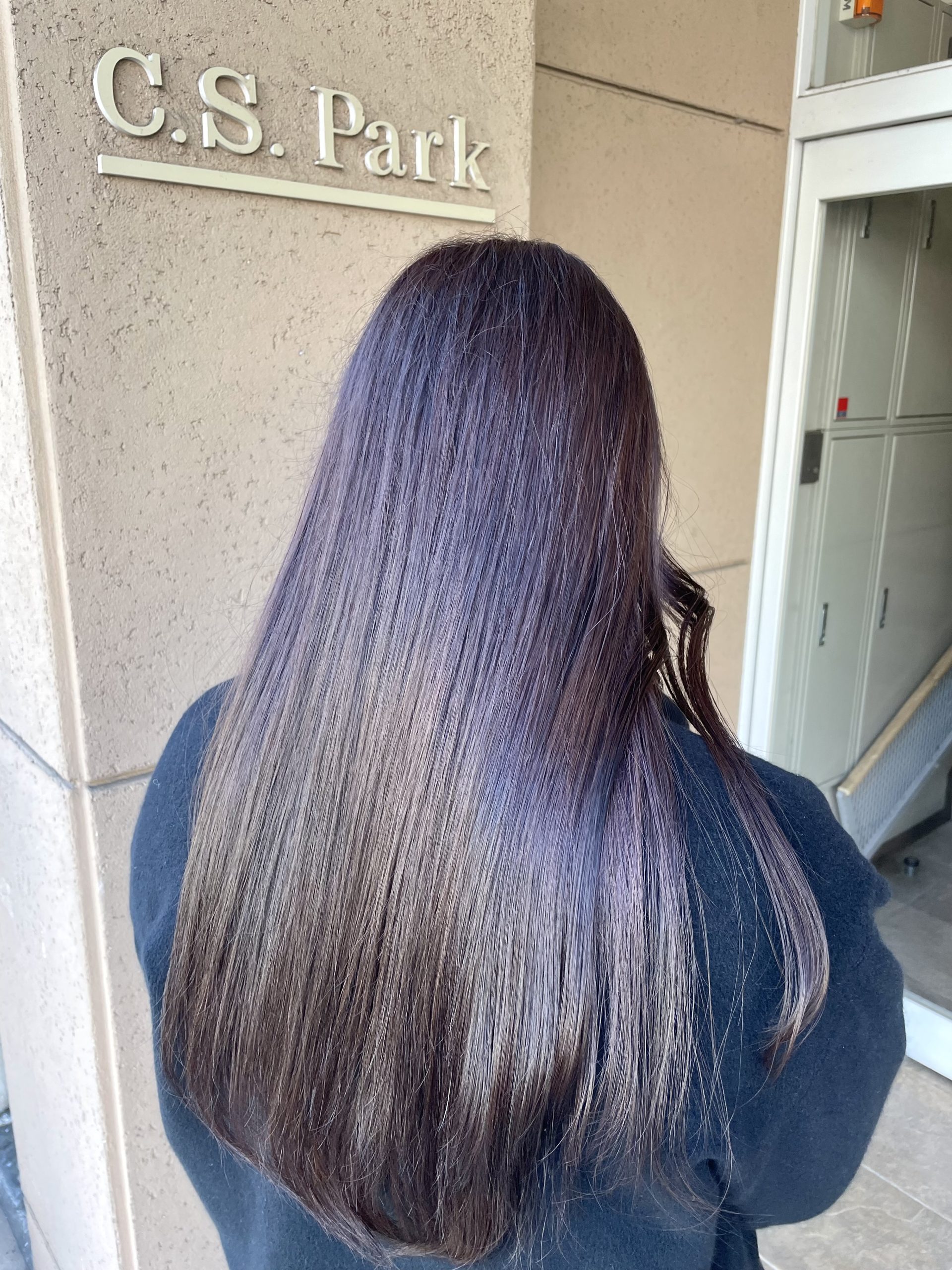 【暗髪ダークショコラアッシュ】